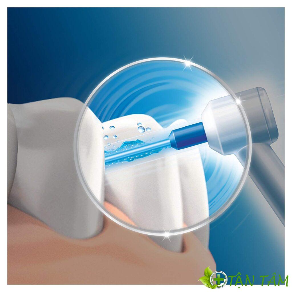Lực nước ở Oral B Water - Jet sẽ được phun thẳng ra nên dễ gây cảm giác hơi buốt